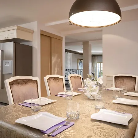 5br Mediterranean *