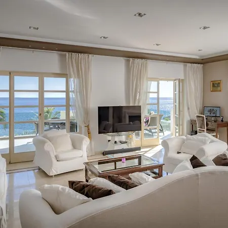 Villa 5br Mediterranean