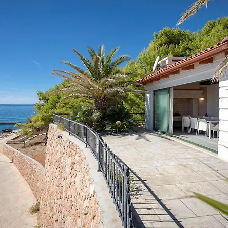 Villa 5br Mediterranean Sveta Nedelja (Hvar)